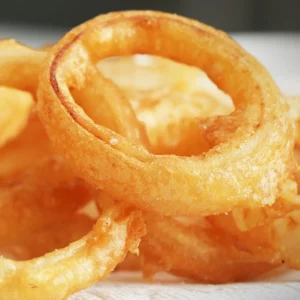 BEER BATTERED ONION RINGS